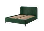 Polsterbett Makira, flaschengrün, Riviera-Samtstoff, schwarze Beine